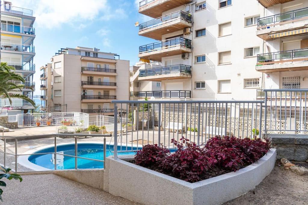 1ªlinea Mar-Piscina-Wifi-Portaventura-Luxury-Chill5 Leilighet Salou Eksteriør bilde