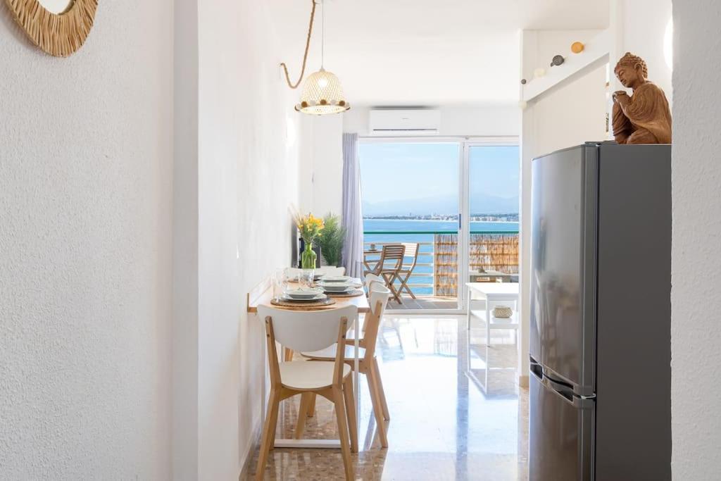 1ªlinea Mar-Piscina-Wifi-Portaventura-Luxury-Chill5 Leilighet Salou Eksteriør bilde